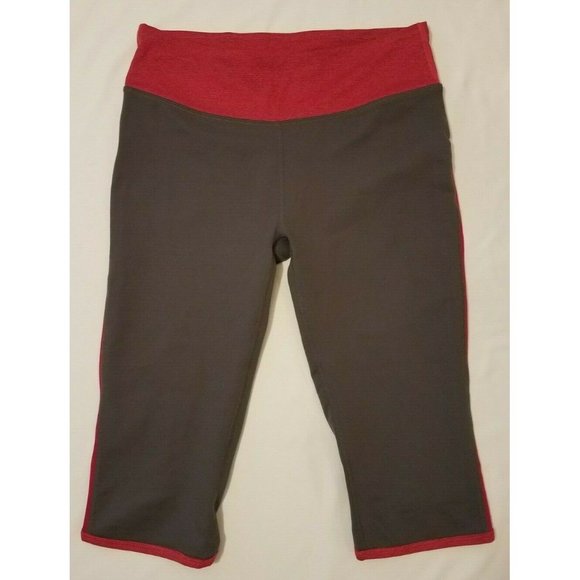 Fabletics Women's Sz. S Grey and Maroon Rio Run Crop Workout Pant - Picture 1 of 4